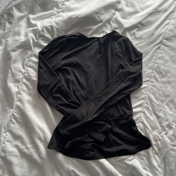 NWT Francesca’s black long sleeve wrap v neck top Size XXS - Picture 10 of 10